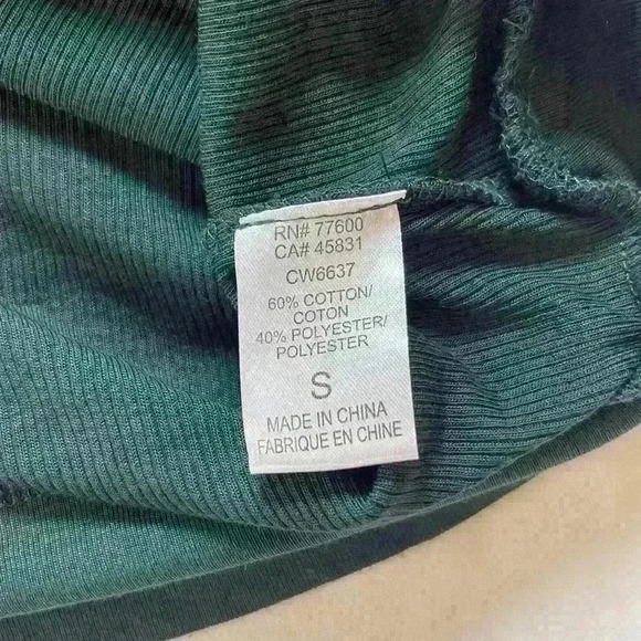 Chaser Long Sleeve Ribbed V Neck Shirt in Yosemite Green Women's Small NWT - Picture 8 of 9